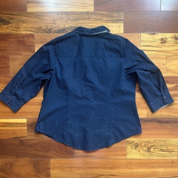 Lane Bryant 3/4 Sleeve Button Down Shirt - Picture 4 of 4